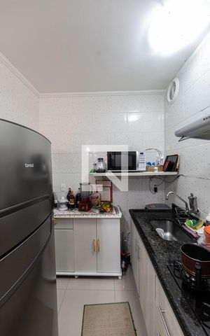 Casa à venda com 160m², 1 quarto e 2 vagas Casa à venda com 160m², 1 quarto e 2 vagasCozinha