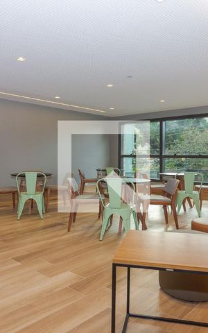 Apartamento à venda com 73m², 2 quartos e 2 vagas Apartamento à venda com 73m², 2 quartos e 2 vagasÁrea comum - Salão de festas