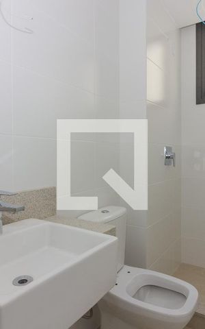 Apartamento à venda com 73m², 2 quartos e 2 vagas Apartamento à venda com 73m², 2 quartos e 2 vagasBanheiro