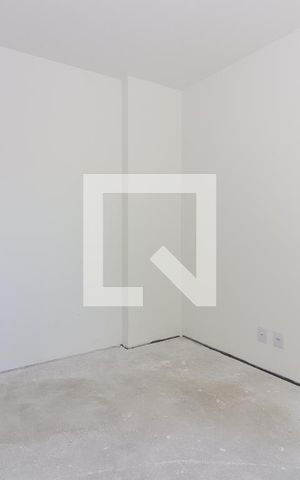Apartamento à venda com 73m², 2 quartos e 2 vagas Apartamento à venda com 73m², 2 quartos e 2 vagasQuarto Suíte