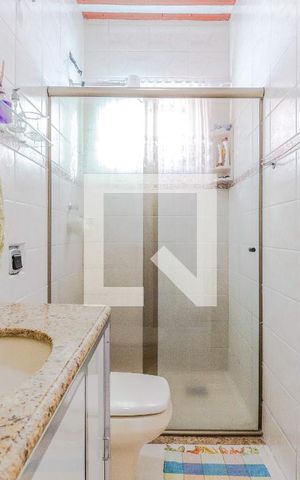 Casa à venda com 274m², 4 quartos e 2 vagas