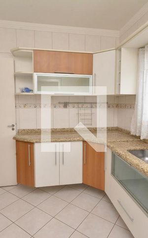 Apartamento à venda com 91m², 3 quartos e 2 vagas Apartamento à venda com 91m², 3 quartos e 2 vagasCozinha