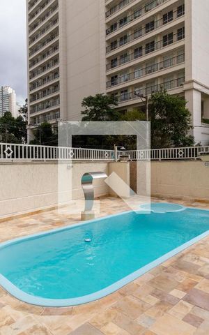 Apartamento à venda com 120m², 3 quartos e 2 vagasÁrea comum - Piscina