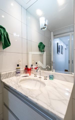 Apartamento à venda com 120m², 3 quartos e 2 vagasBanheiro 2