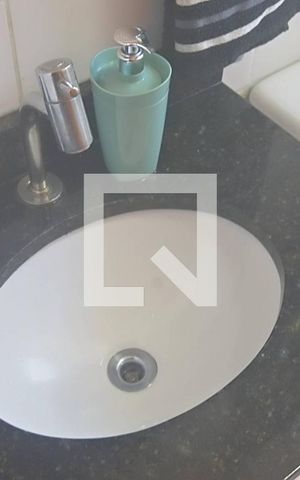 Apartamento para alugar com 42m², 2 quartos e 1 vagaBanheiro Social
