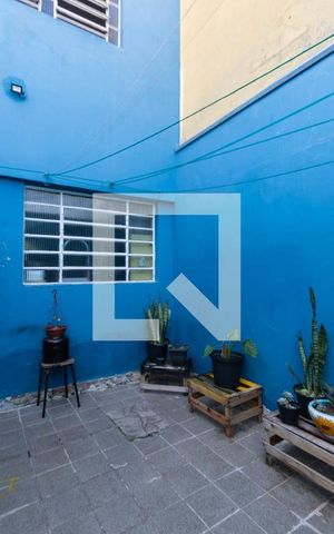 Casa à venda com 190m², 4 quartos e 3 vagas Casa à venda com 190m², 4 quartos e 3 vagasÁrea Externa