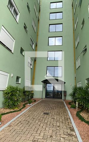 Apartamento para alugar com 65m², 2 quartos e 1 vagaFachada do bloco