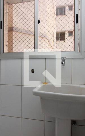 Apartamento para alugar com 87m², 3 quartos e 1 vagaÁrea de Serviço