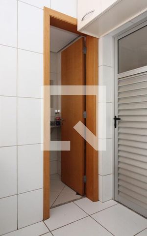 Apartamento para alugar com 87m², 3 quartos e 1 vagaÁrea de Serviço
