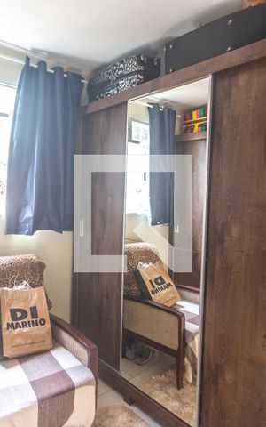 Casa à venda com 143m², 2 quartos e 2 vagas Casa à venda com 143m², 2 quartos e 2 vagasCloset suíte