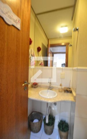 Apartamento à venda com 238m², 3 quartos e 3 vagasLavabo
