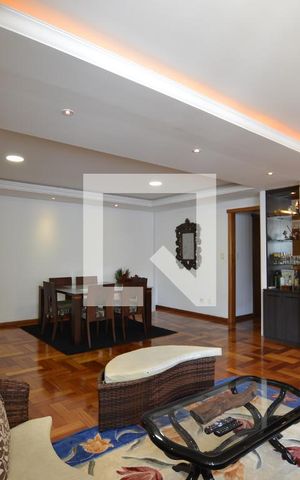 Apartamento à venda com 238m², 3 quartos e 3 vagasSala