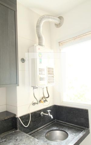 Apartamento à venda com 68m², 3 quartos e 1 vagaÁrea de serviço