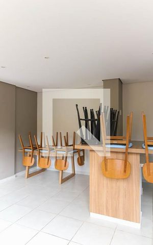 Apartamento para alugar com 28m², 1 quarto e sem vaga Apartamento para alugar com 28m², 1 quarto e sem vagaÁrea comum - Salão de festas