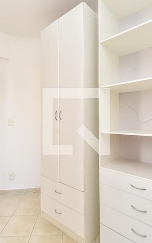 Apartamento à venda com 32m², 1 quarto e sem vaga Apartamento à venda com 32m², 1 quarto e sem vagaQuarto