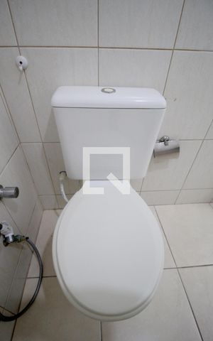 Casa para alugar com 191m², 6 quartos e 4 vagasBanheiro 1