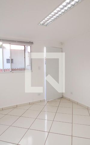 Casa para alugar com 191m², 6 quartos e 4 vagasQuarto 4