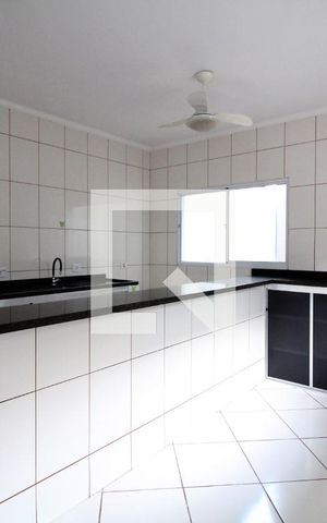 Casa para alugar com 191m², 6 quartos e 4 vagasCozinha