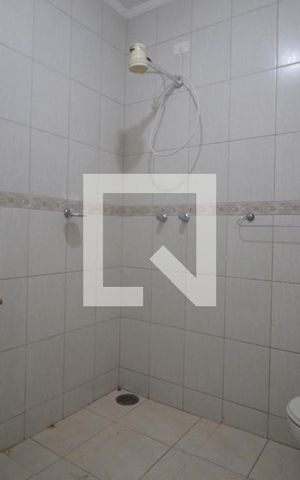 Casa para alugar com 191m², 6 quartos e 4 vagasBanheiro 1
