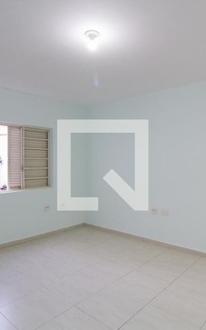 Casa para alugar com 177m², 2 quartos e 2 vagas Casa para alugar com 177m², 2 quartos e 2 vagasQuarto 2