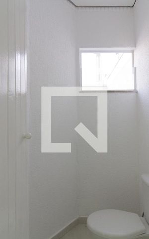 Casa para alugar com 177m², 2 quartos e 2 vagas Casa para alugar com 177m², 2 quartos e 2 vagasLavabo