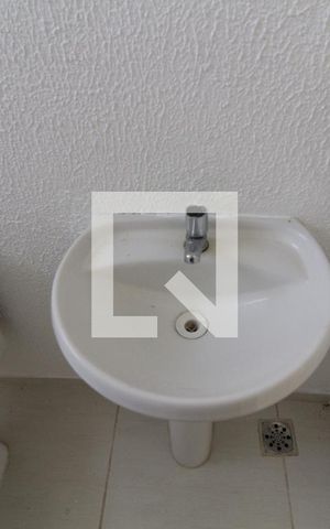 Casa para alugar com 177m², 2 quartos e 2 vagas Casa para alugar com 177m², 2 quartos e 2 vagasLavabo