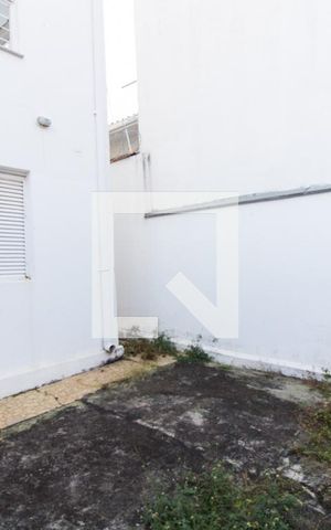 Casa para alugar com 177m², 2 quartos e 2 vagas Casa para alugar com 177m², 2 quartos e 2 vagasÁrea de serviço e quintal