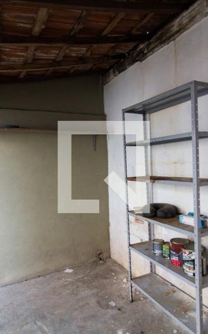 Casa para alugar com 177m², 2 quartos e 2 vagas Casa para alugar com 177m², 2 quartos e 2 vagasDepósito
