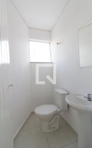 Casa para alugar com 177m², 2 quartos e 2 vagas Casa para alugar com 177m², 2 quartos e 2 vagasLavabo