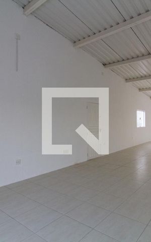 Casa para alugar com 177m², 2 quartos e 2 vagas Casa para alugar com 177m², 2 quartos e 2 vagasÁrea comum - Salão de festas
