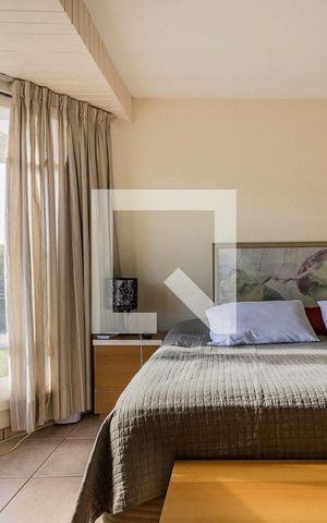 Casa à venda com 350m², 3 quartos e sem vaga Casa à venda com 350m², 3 quartos e sem vagaQuarto 2