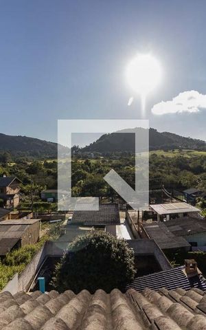 Casa à venda com 350m², 3 quartos e sem vaga Casa à venda com 350m², 3 quartos e sem vagaVista
