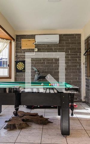 Casa à venda com 350m², 3 quartos e sem vaga Casa à venda com 350m², 3 quartos e sem vagaÁrea comum