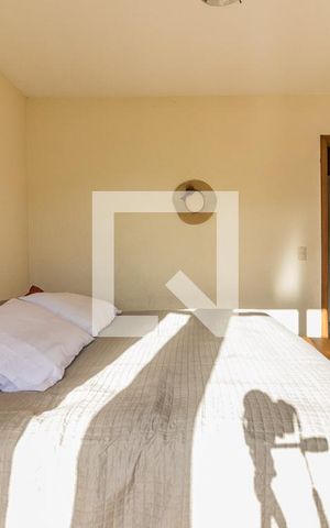 Casa à venda com 350m², 3 quartos e sem vaga Casa à venda com 350m², 3 quartos e sem vagaQuarto 2