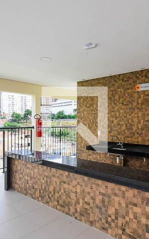 Apartamento à venda com 43m², 2 quartos e sem vaga Apartamento à venda com 43m², 2 quartos e sem vagaChurrasqueira