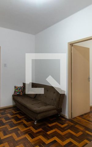 Apartamento à venda com 40m², 1 quarto e sem vaga Apartamento à venda com 40m², 1 quarto e sem vagaSala