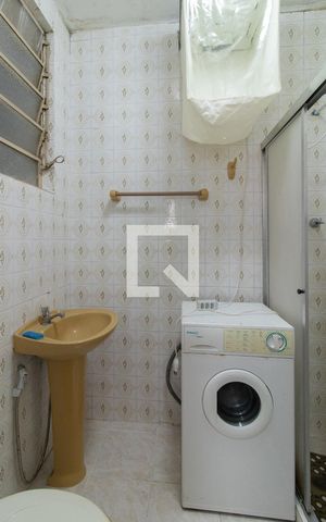 Apartamento à venda com 40m², 1 quarto e sem vaga Apartamento à venda com 40m², 1 quarto e sem vagaBanheiro