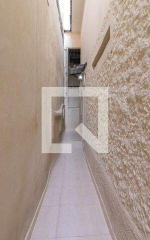 Casa à venda com 70m², 2 quartos e sem vagaCorredor Lateral do Quarto 2