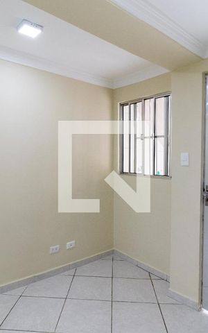 Casa à venda com 70m², 2 quartos e sem vagaSala