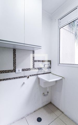 Apartamento à venda com 48m², 2 quartos e 1 vaga Apartamento à venda com 48m², 2 quartos e 1 vagaÁrea de serviço