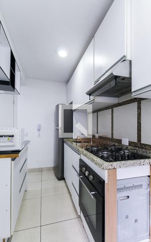 Apartamento à venda com 48m², 2 quartos e 1 vaga Apartamento à venda com 48m², 2 quartos e 1 vagaCozinha