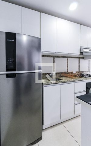 Apartamento à venda com 48m², 2 quartos e 1 vaga Apartamento à venda com 48m², 2 quartos e 1 vagaCozinha