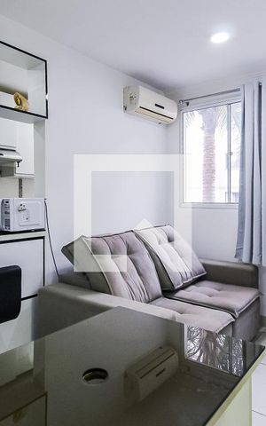 Apartamento à venda com 48m², 2 quartos e 1 vaga Apartamento à venda com 48m², 2 quartos e 1 vagaSala