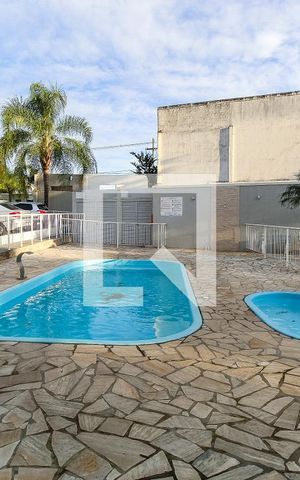 Apartamento à venda com 48m², 2 quartos e 1 vaga Apartamento à venda com 48m², 2 quartos e 1 vagaPiscina