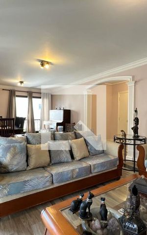 Apartamento para alugar com 180m², 4 quartos e 3 vagas Apartamento para alugar com 180m², 4 quartos e 3 vagasSala
