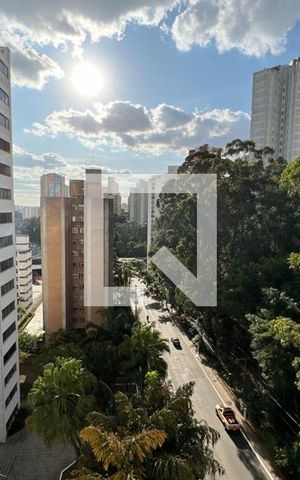 Apartamento para alugar com 180m², 4 quartos e 3 vagas Apartamento para alugar com 180m², 4 quartos e 3 vagasVista da Suíte 2