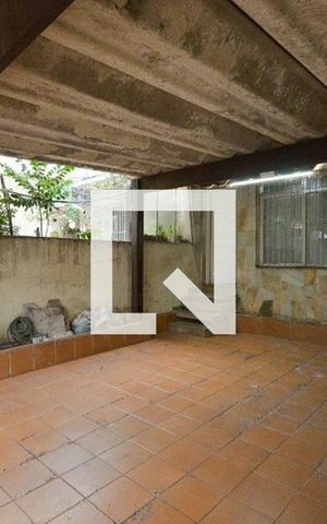 Casa à venda com 210m², 4 quartos e 2 vagas