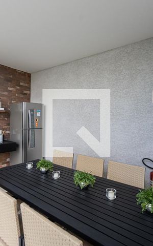 Apartamento à venda com 39m², 2 quartos e sem vaga Apartamento à venda com 39m², 2 quartos e sem vagaÁrea comum - Churrasqueira