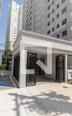 Apartamento à venda com 39m², 2 quartos e sem vaga Apartamento à venda com 39m², 2 quartos e sem vagaFachada