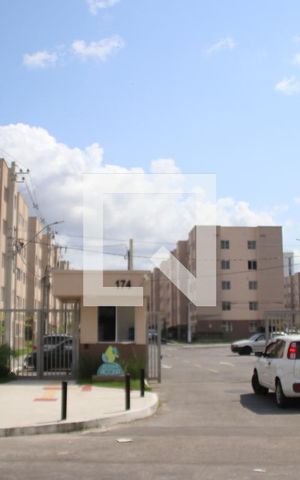 Apartamento para alugar com 43m², 2 quartos e 1 vagaFachada do Condomínio